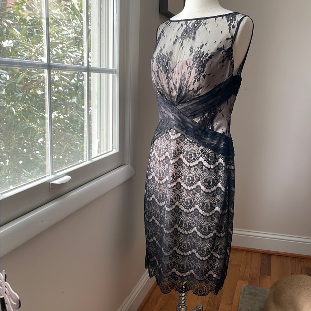 Elegant Black Lace cocktail Dress